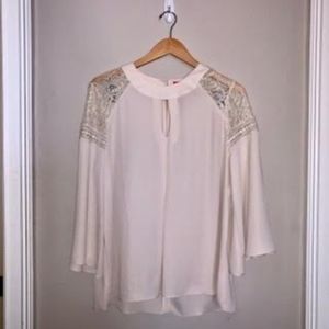 Cream Keyhole Front Top with Lace Detailing